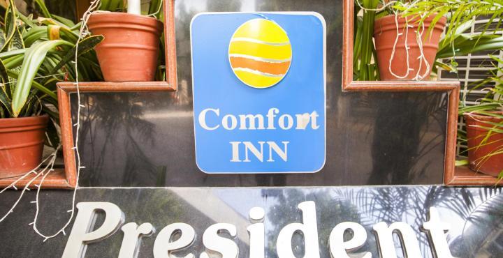 Comfort Inn President Near Ahmedabad Junction Station Exterior foto