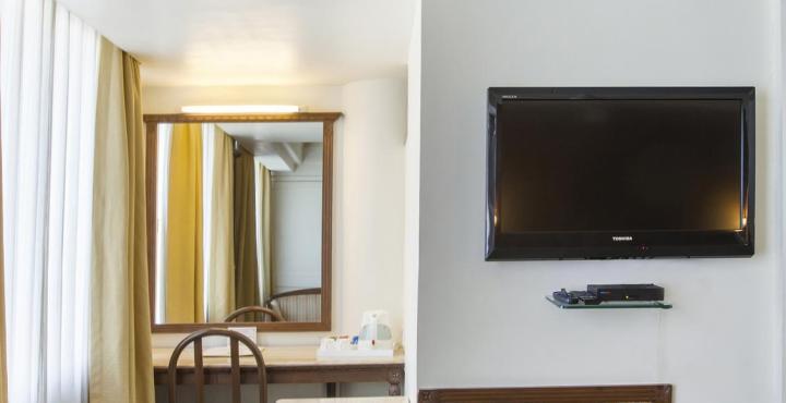 Comfort Inn President Near Ahmedabad Junction Station Exterior foto